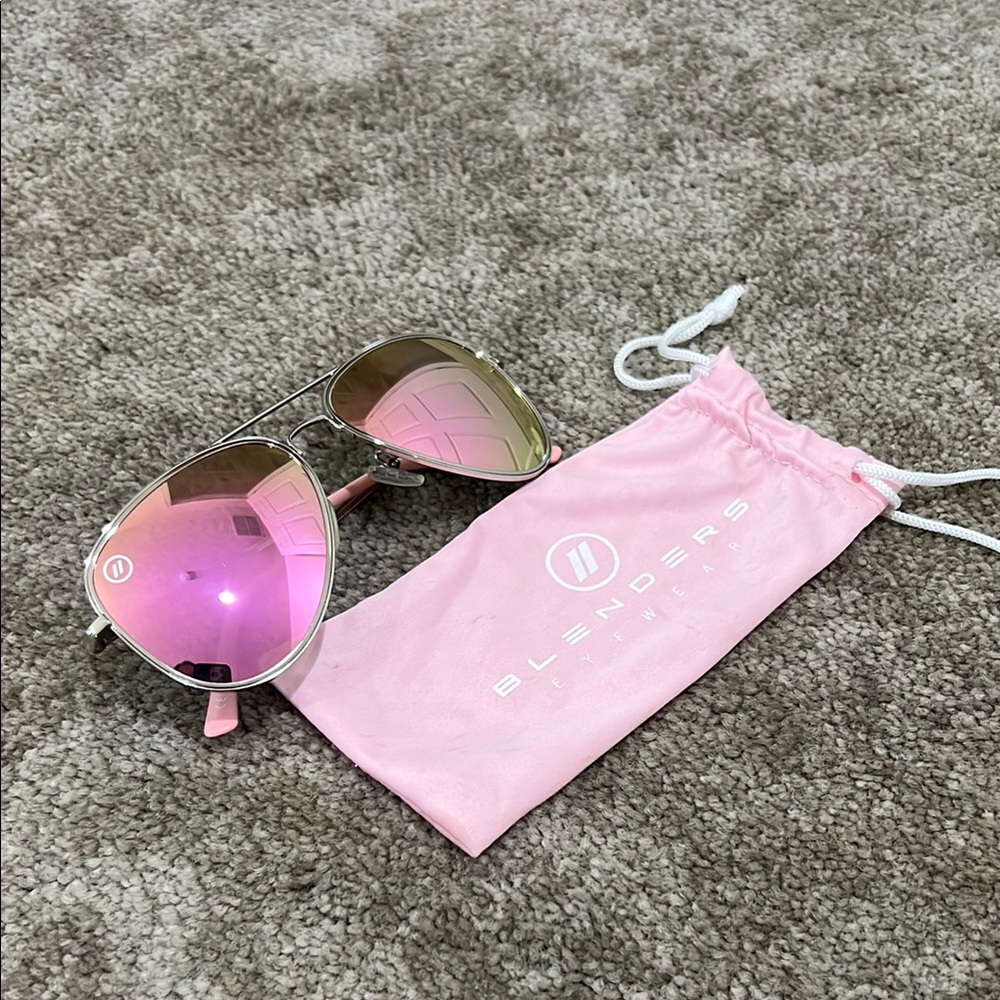 Blenders Aviators